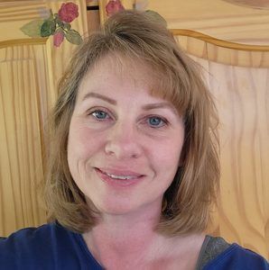 Meet your Posher, Carmen